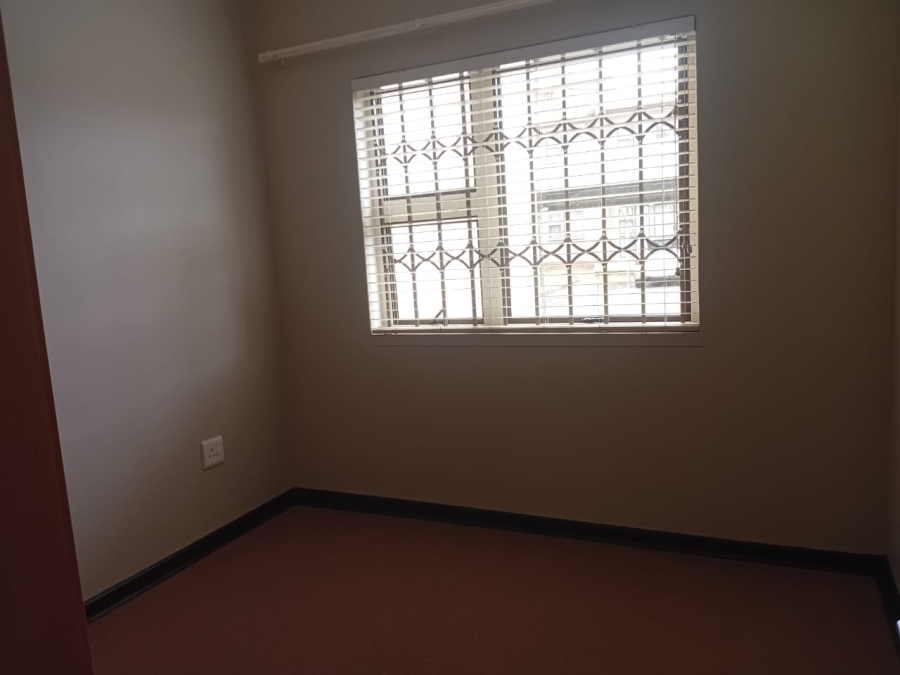 1 Bedroom Property for Sale in Braelyn Eastern Cape